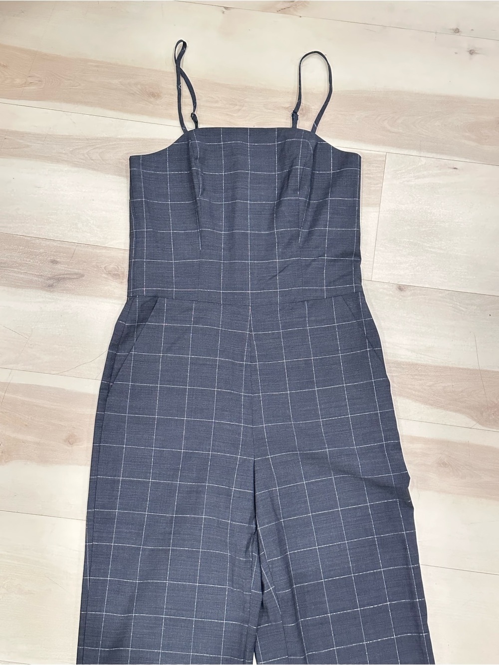 Banana Republic Shiny Plaid Strappy Jumpsuit Sz 4 Pockets Wool adjustable straps - Picture 5 of 10